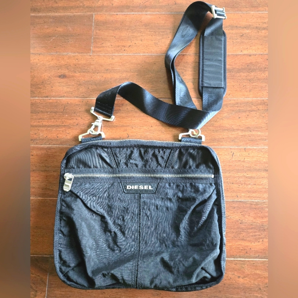 Diesel Nylon Messenger Laptop Bag